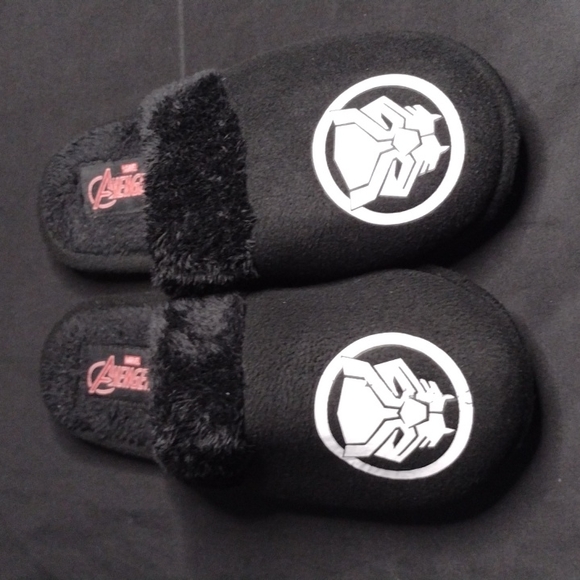 Marvel Other - Marvel Avengers Black Panther Slides